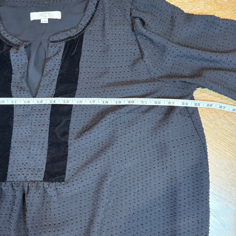 Loft Plus Velvet Trim Swiss Dots Long Sleeve Blouse Black‎ Size 16 - Picture 7 of 8